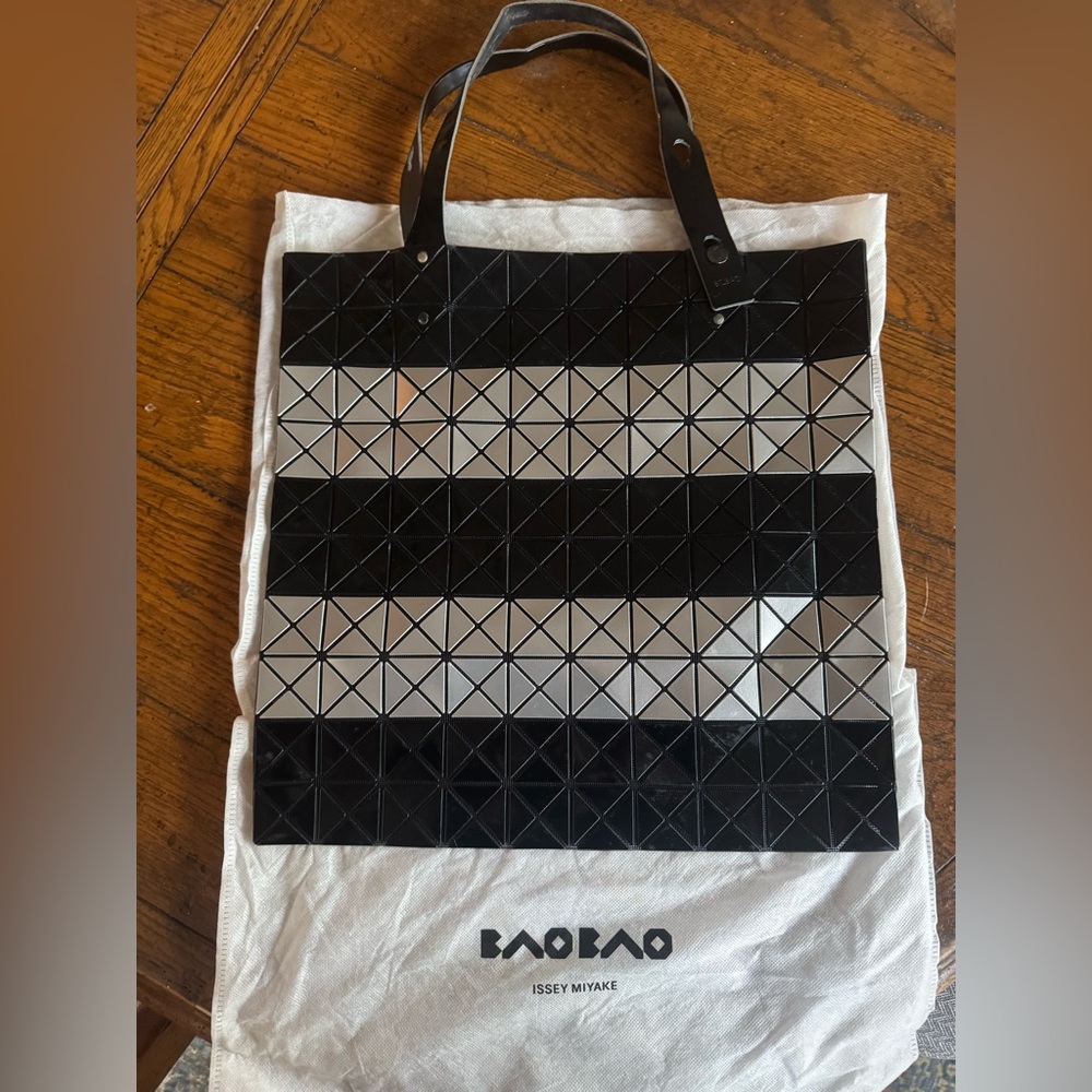 Bao Bao Issey Miyake Black and Silver Geometric Prism Tote Bag